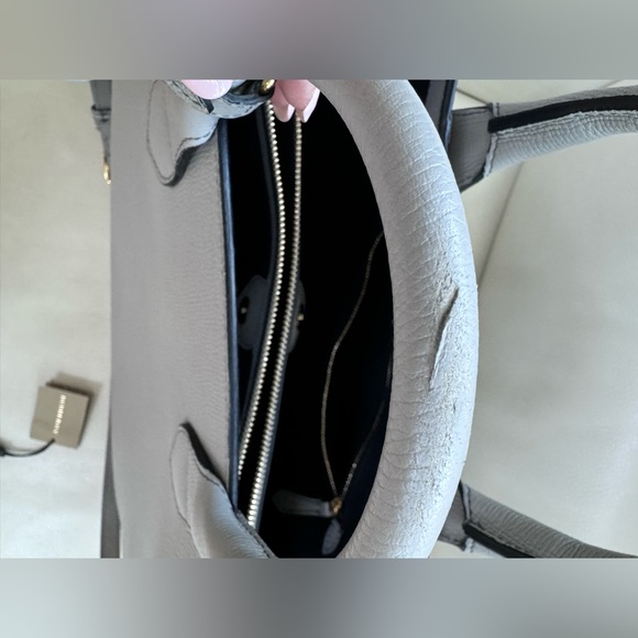 Authentic Burberry calf grain leather tote/crossbody bag - Picture 14 of 15